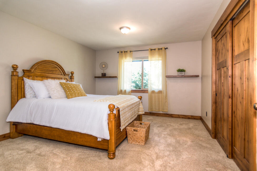 Tetherow Crossing - Residential