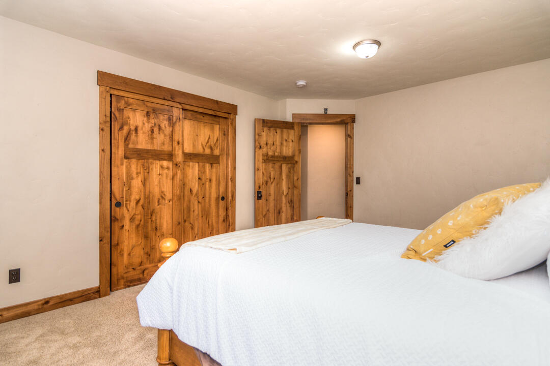 Tetherow Crossing - Residential