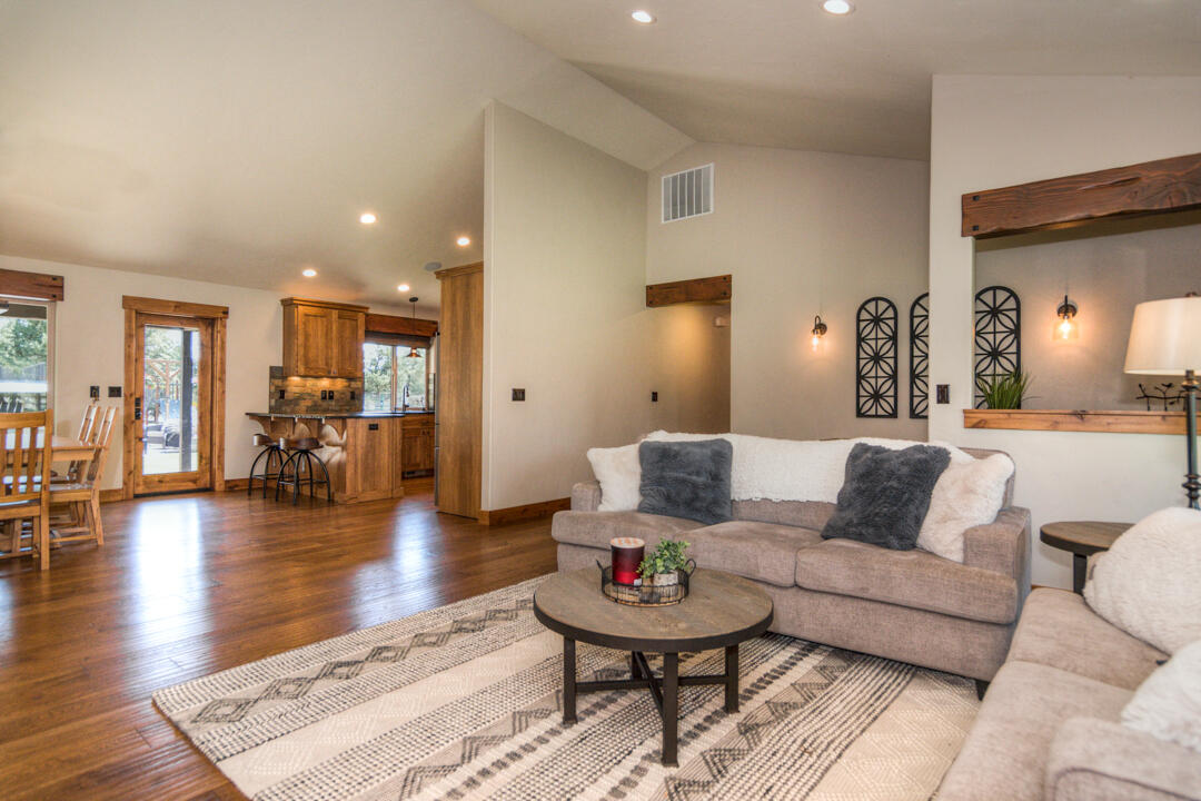 Tetherow Crossing - Residential