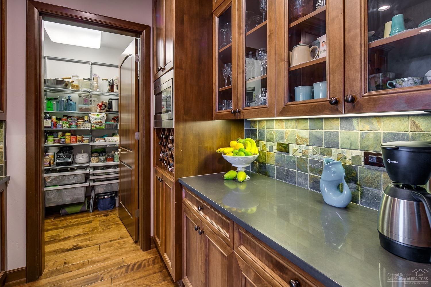 Plaza Condominiums - Residential