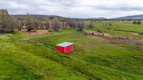 Tiny photo for 10410 SW Houston Lake Road, Powell Butte, OR 97753 (MLS # 220223057)