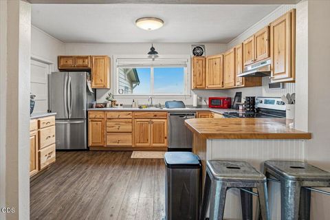 Tiny photo for 10410 SW Houston Lake Road, Powell Butte, OR 97753 (MLS # 220223057)