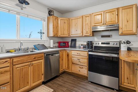 Tiny photo for 10410 SW Houston Lake Road, Powell Butte, OR 97753 (MLS # 220223057)