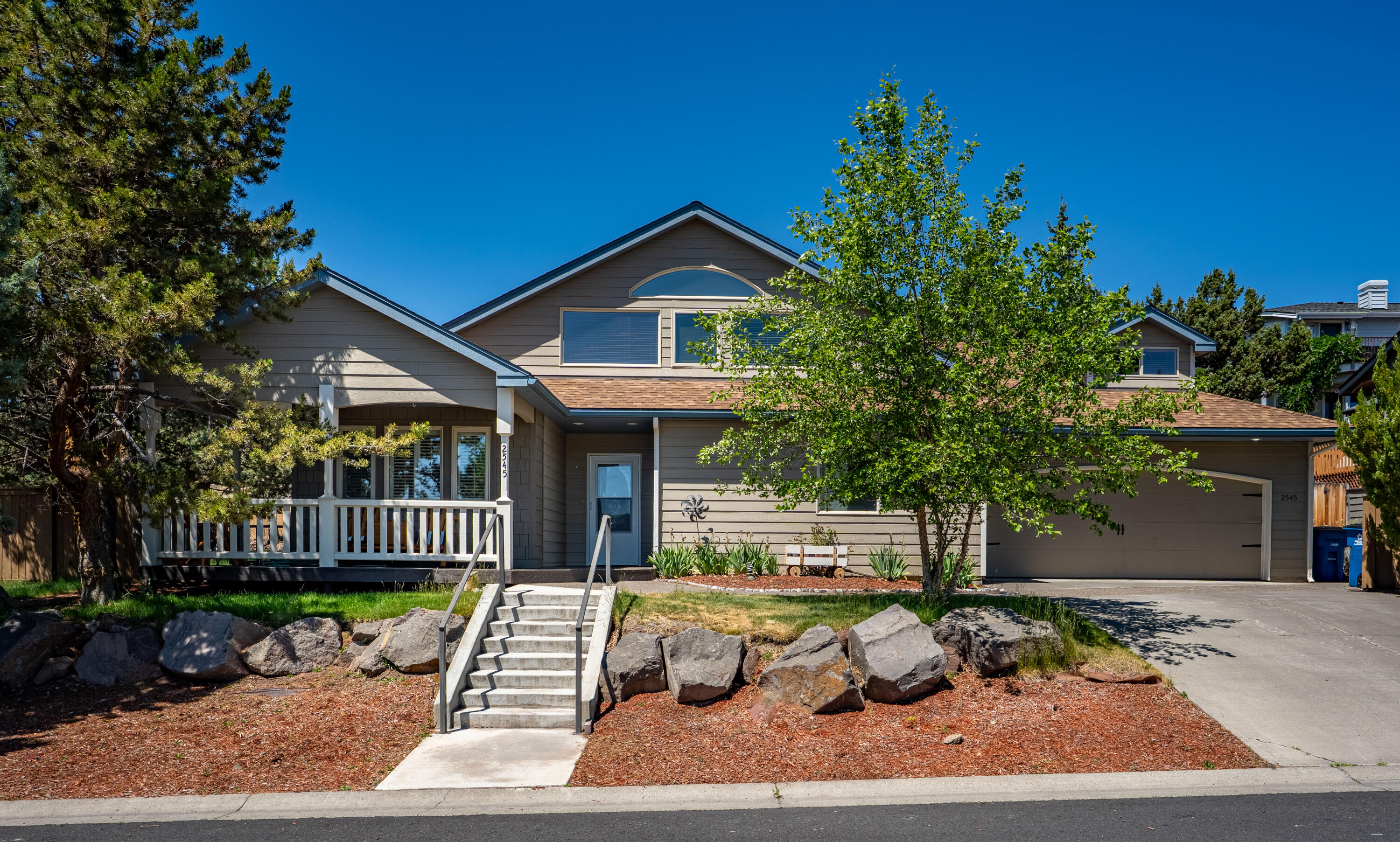 2545 SW 35th Court