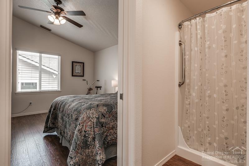 Empire Crossing - Residential