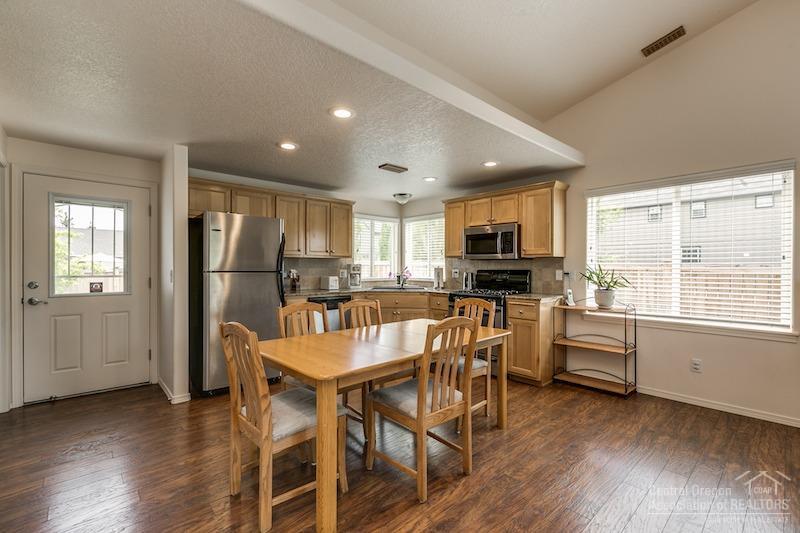 Empire Crossing - Residential