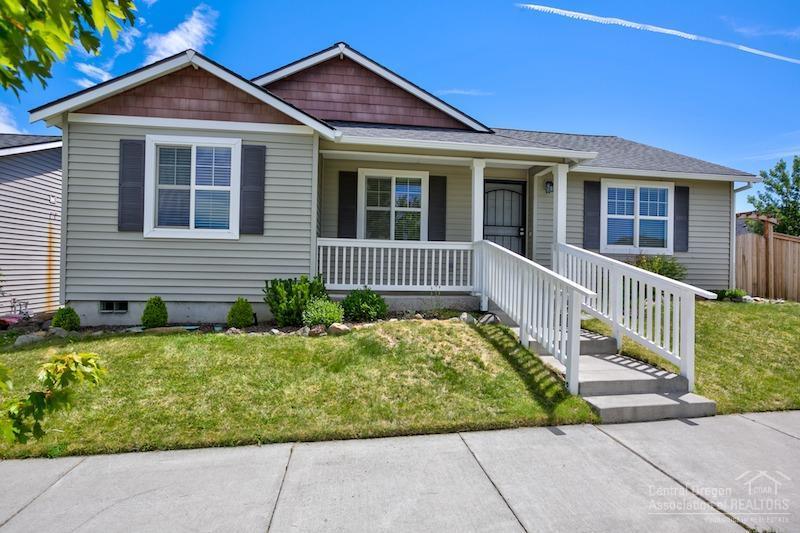 Empire Crossing - Residential