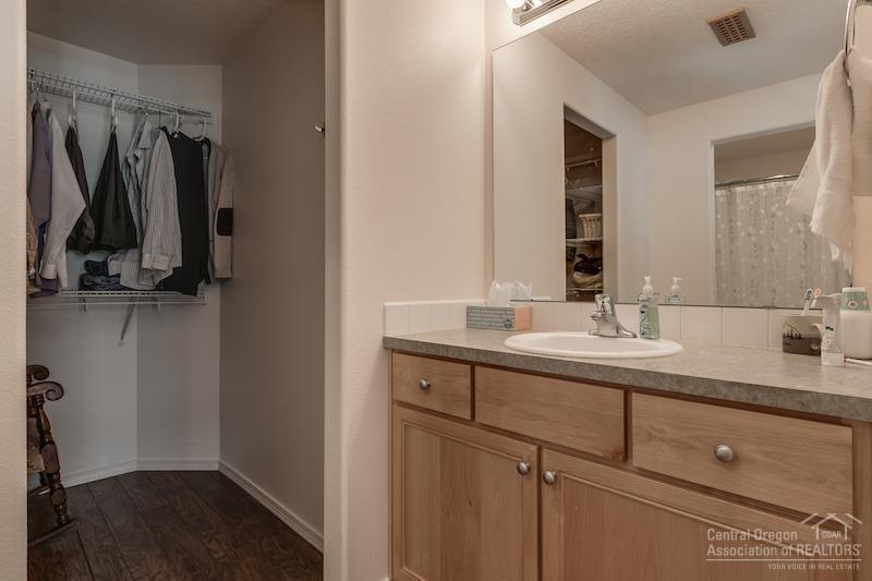 Empire Crossing - Residential