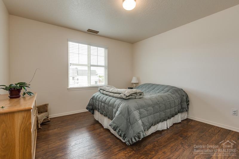 Empire Crossing - Residential