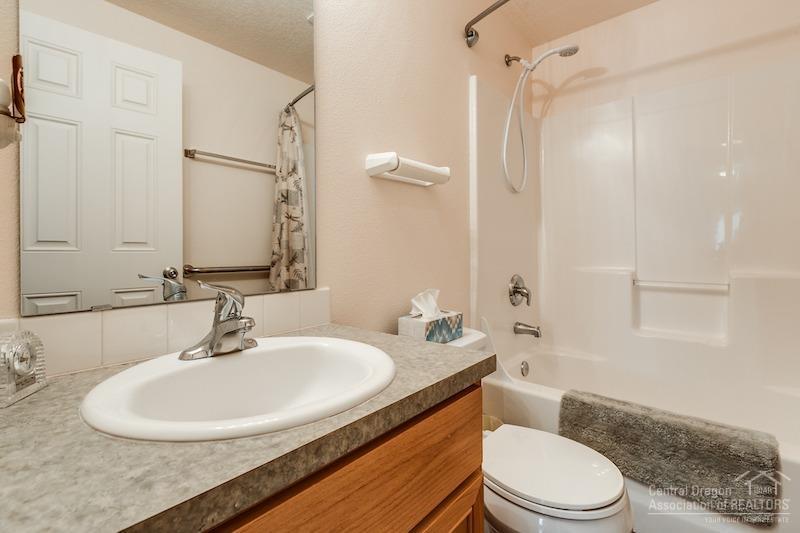 Empire Crossing - Residential