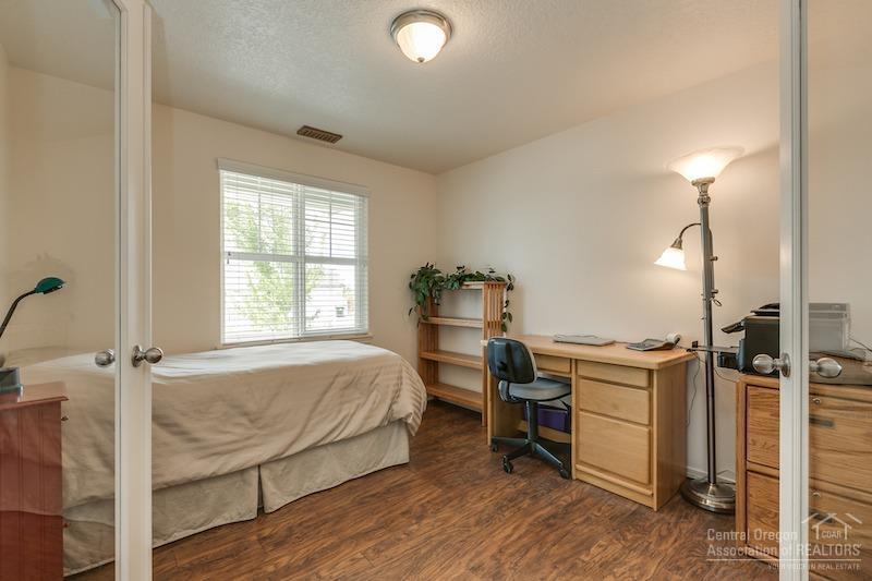 Empire Crossing - Residential