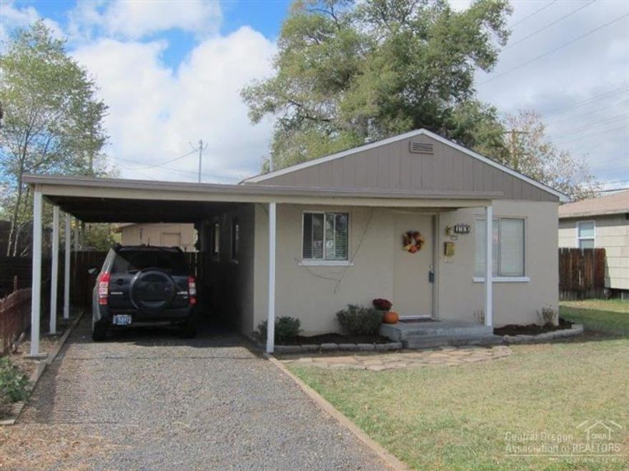 Cute & tidy bungalow close to downtown Redmond that has had tender loving care over the years. Tile floors throughout the kitchen, bath & laundry room & a tiled shower too. The private covered patio is off the big fenced back yard with a 480 sq. ft. shop that offers a lot of possibilities & has alley access. Newer refrigerator, fixtures, blinds, furnace, roof & exterior paint. Don't miss seeing this cute home that makes a great rental or a great home for a 1st time home buyer.