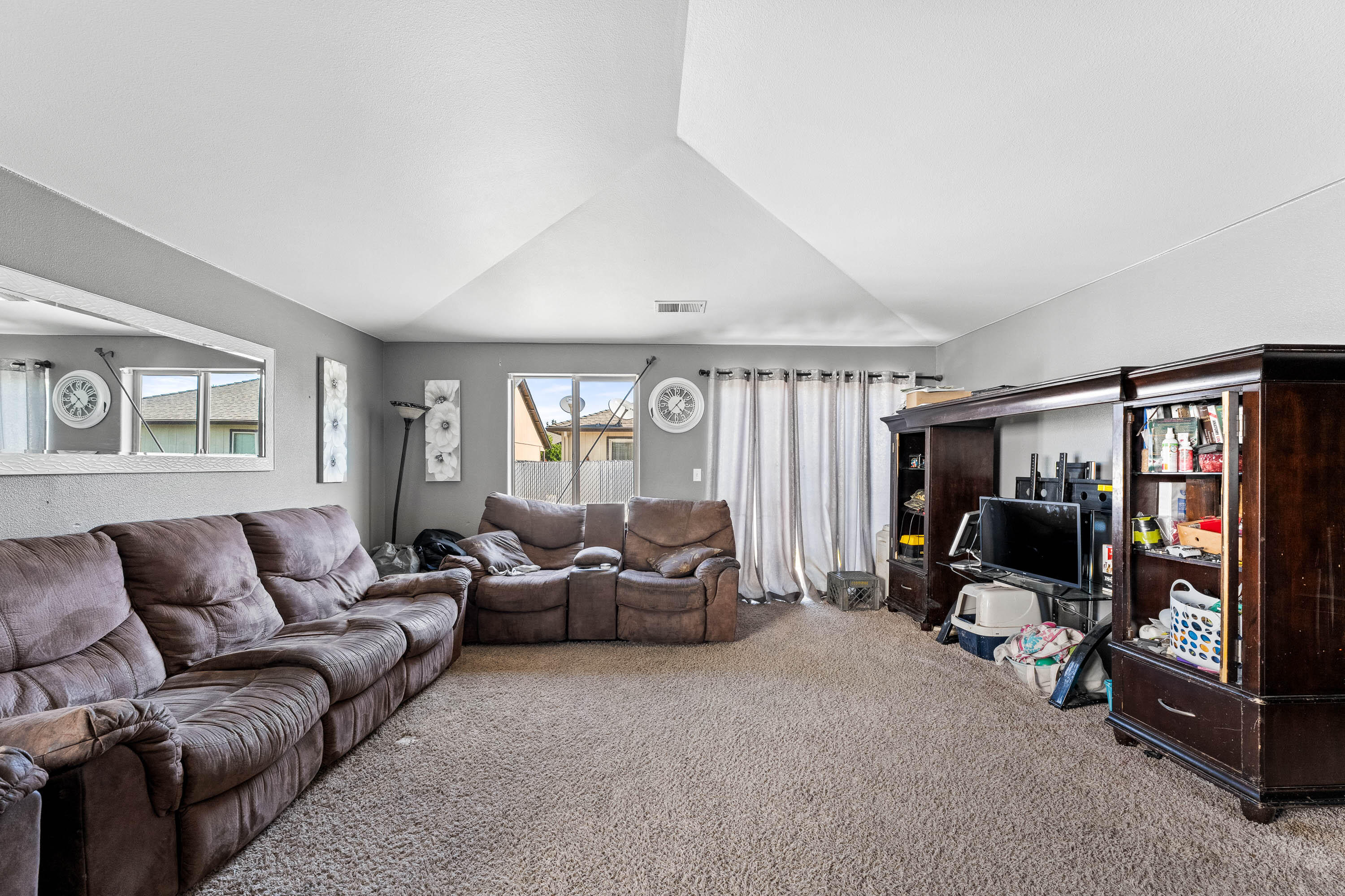 Mcloughlin Meadows Phase I - Residential