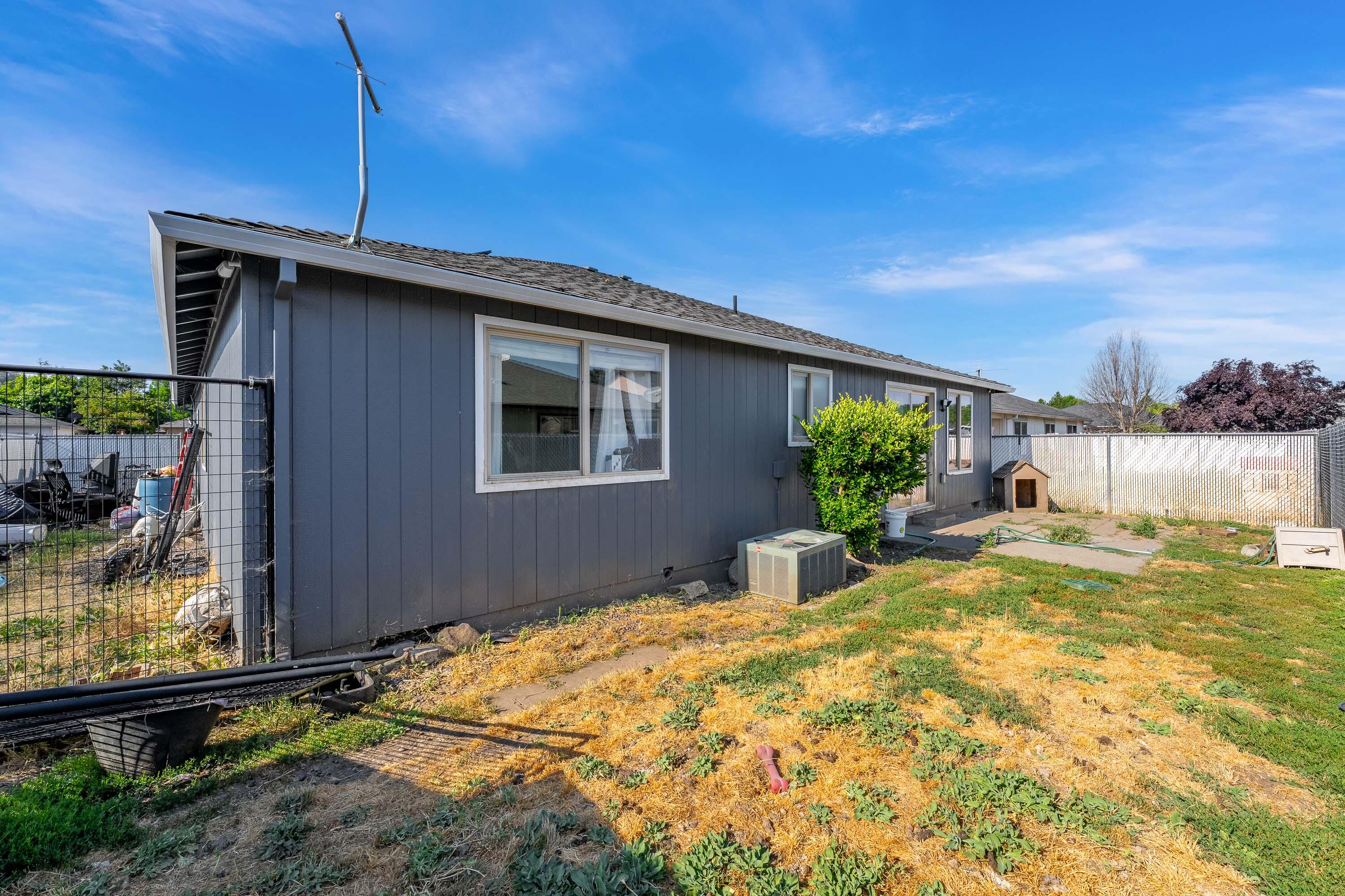 Mcloughlin Meadows Phase I - Residential