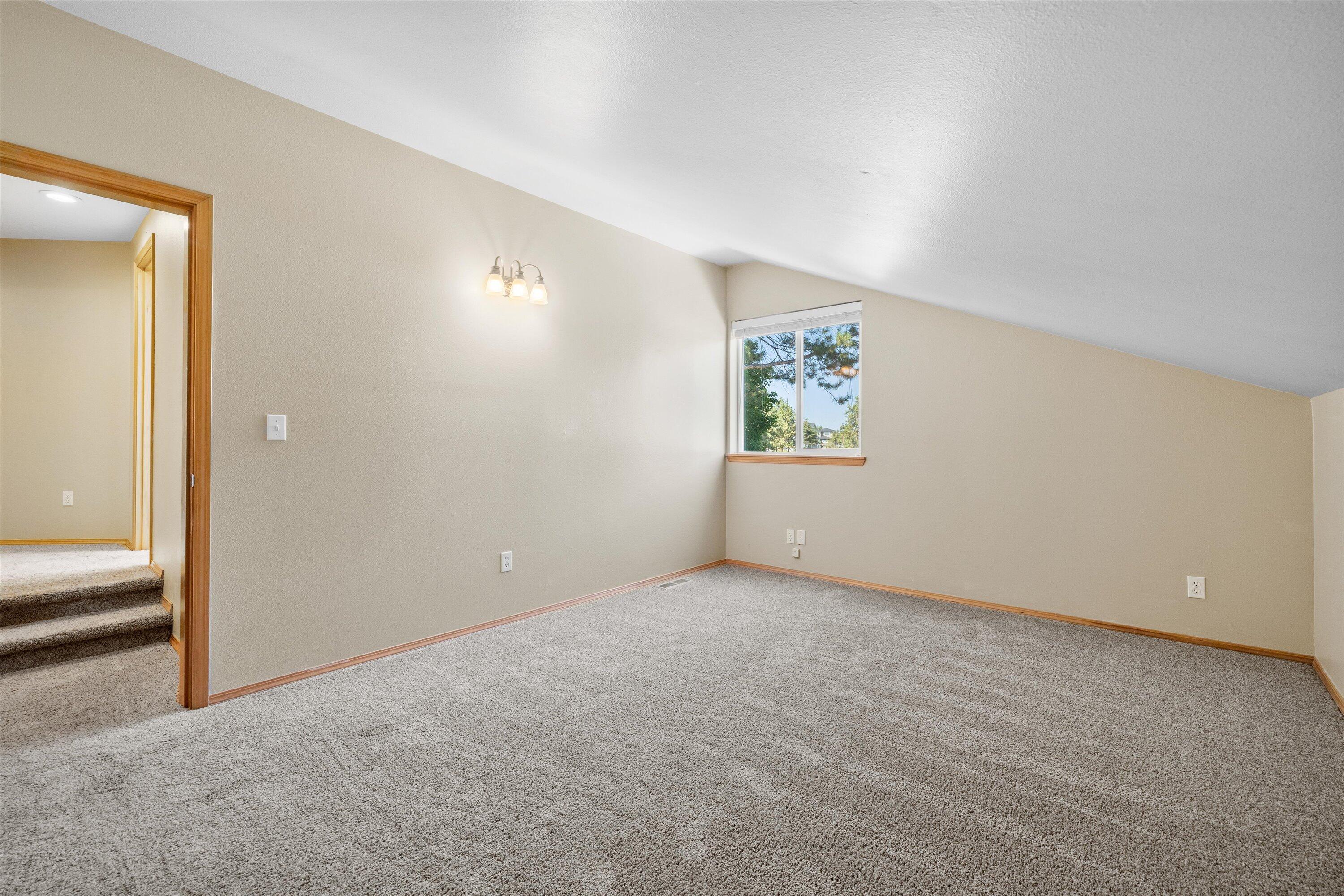 Greens At Redmond - Residential