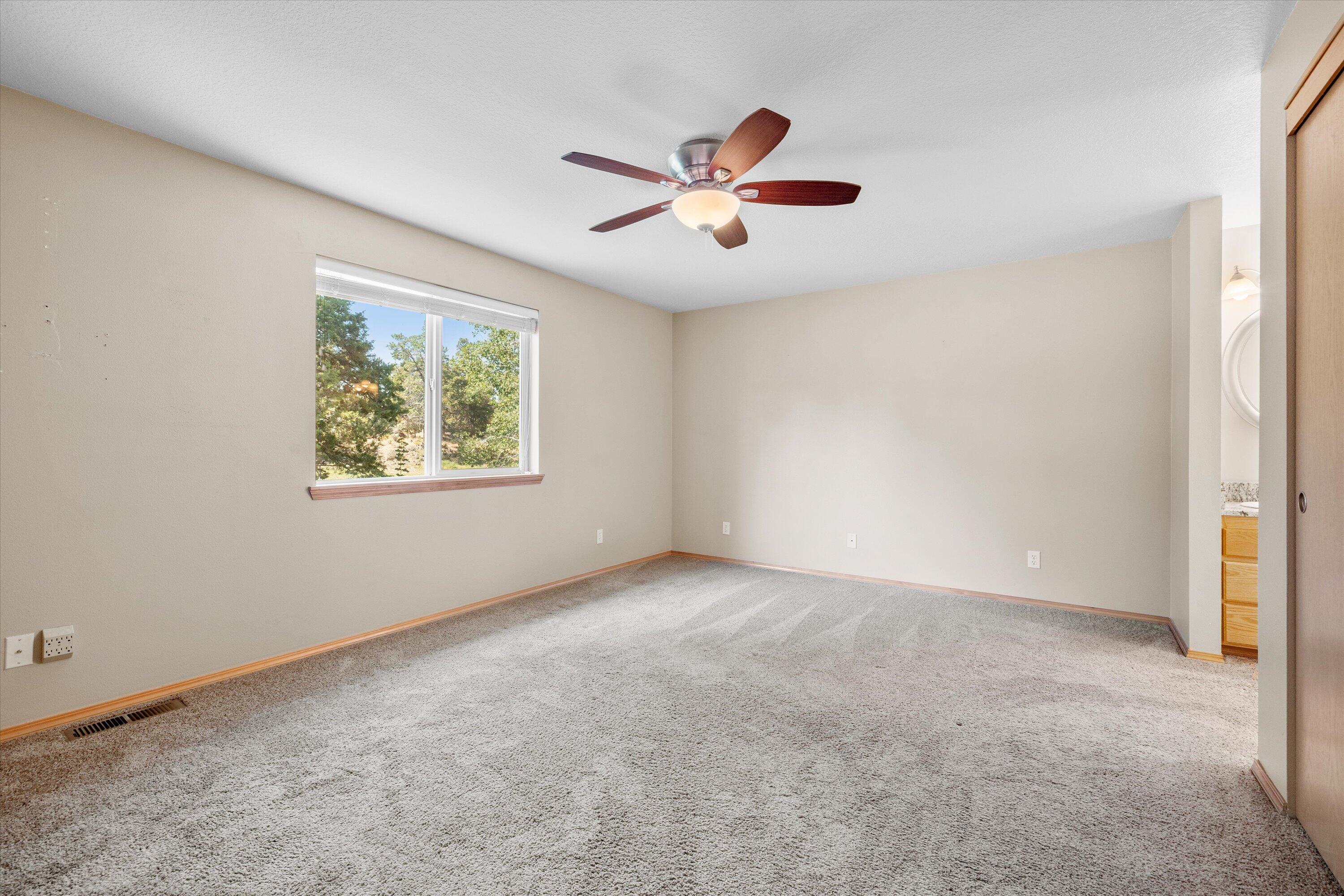 Greens At Redmond - Residential