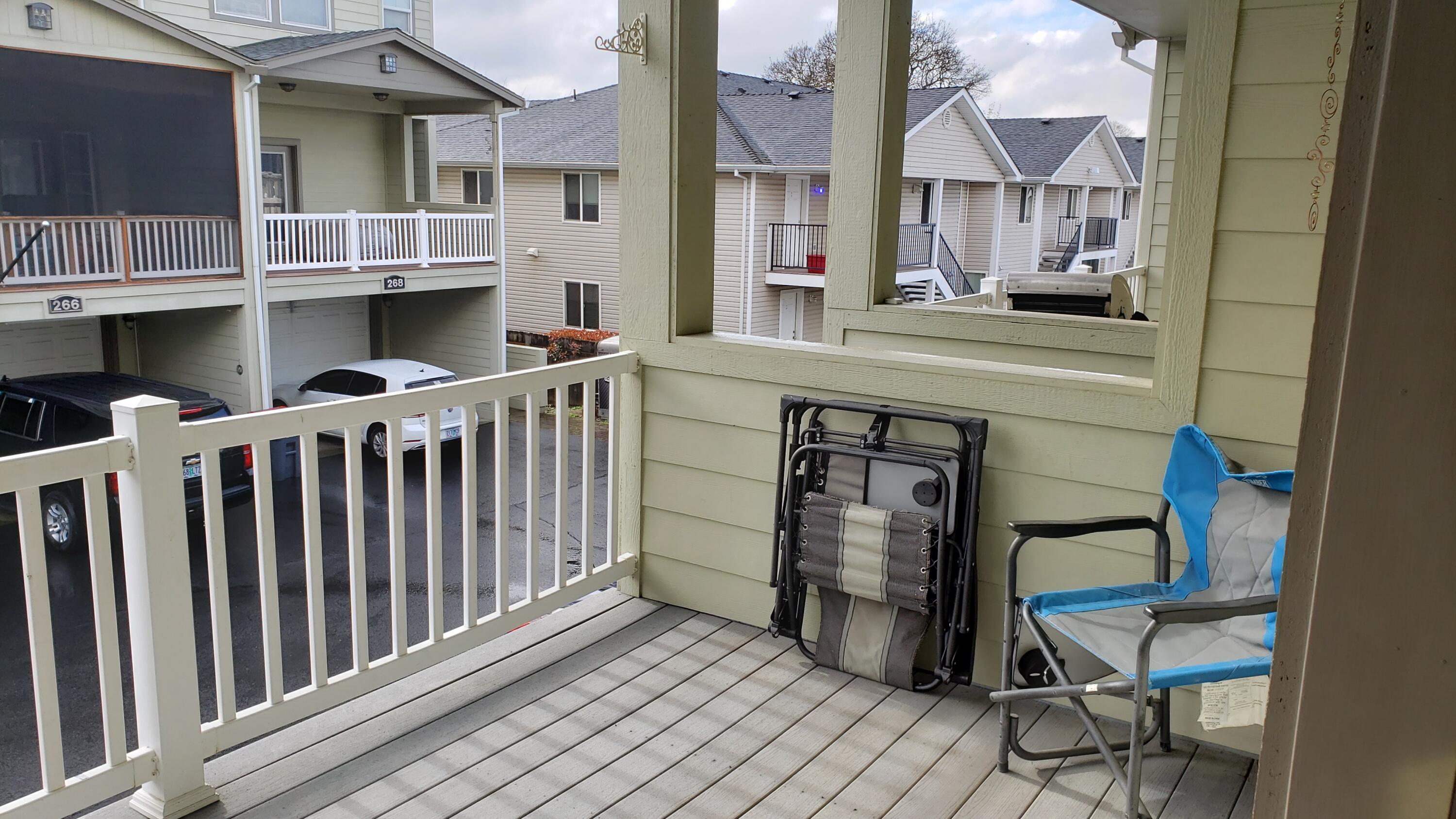 Hiatt Court - Residential