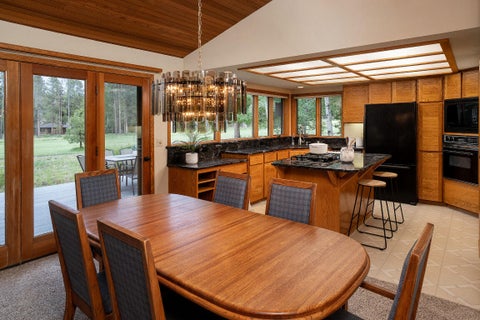 Tiny photo for 57716 Vine Maple Lane, Sunriver, OR 97707 (MLS # 220227292)