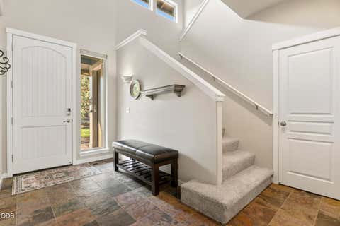 Tiny photo for 718 Sage Country Court, Redmond, OR 97756 (MLS # 220226964)