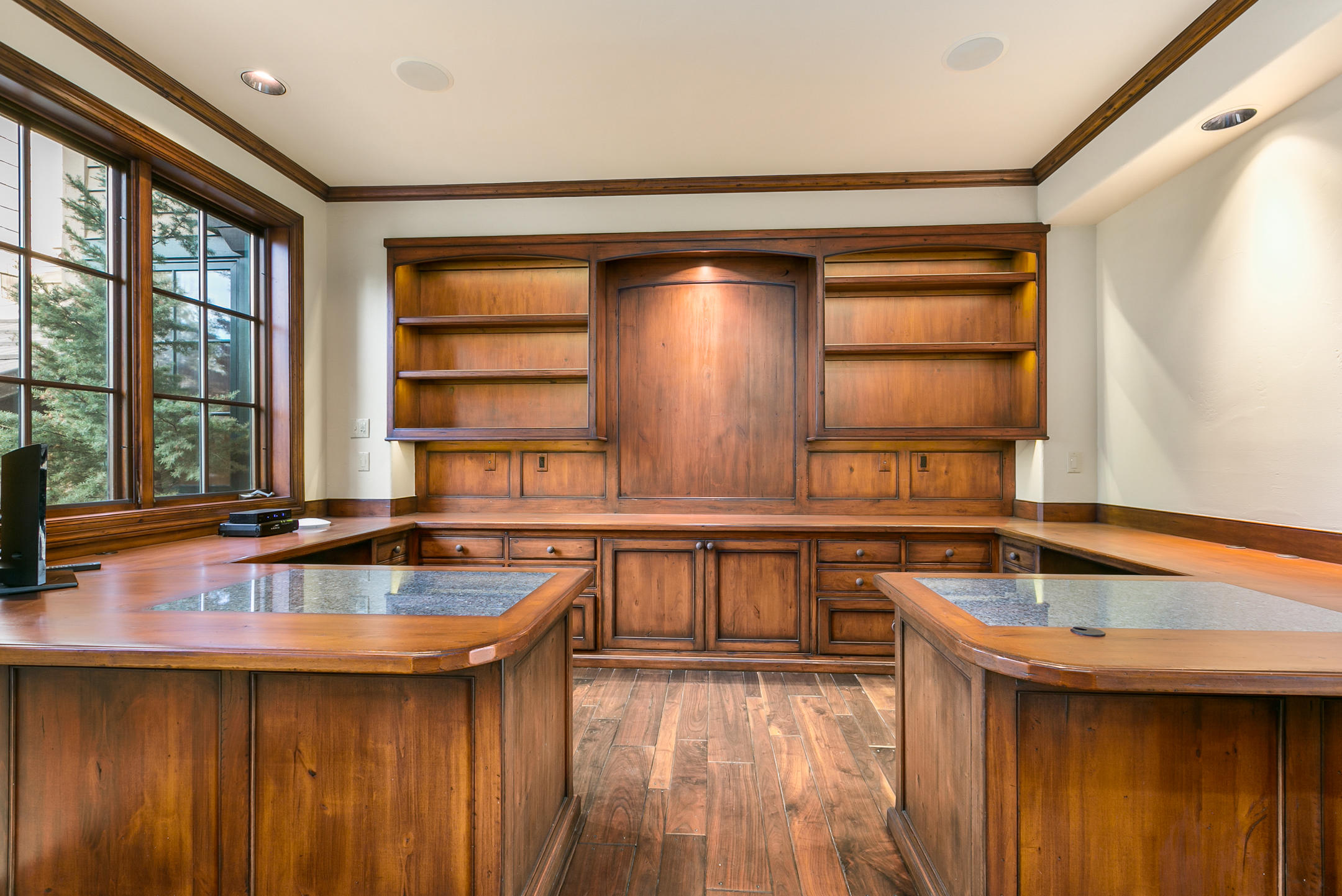 Broken Top - Residential