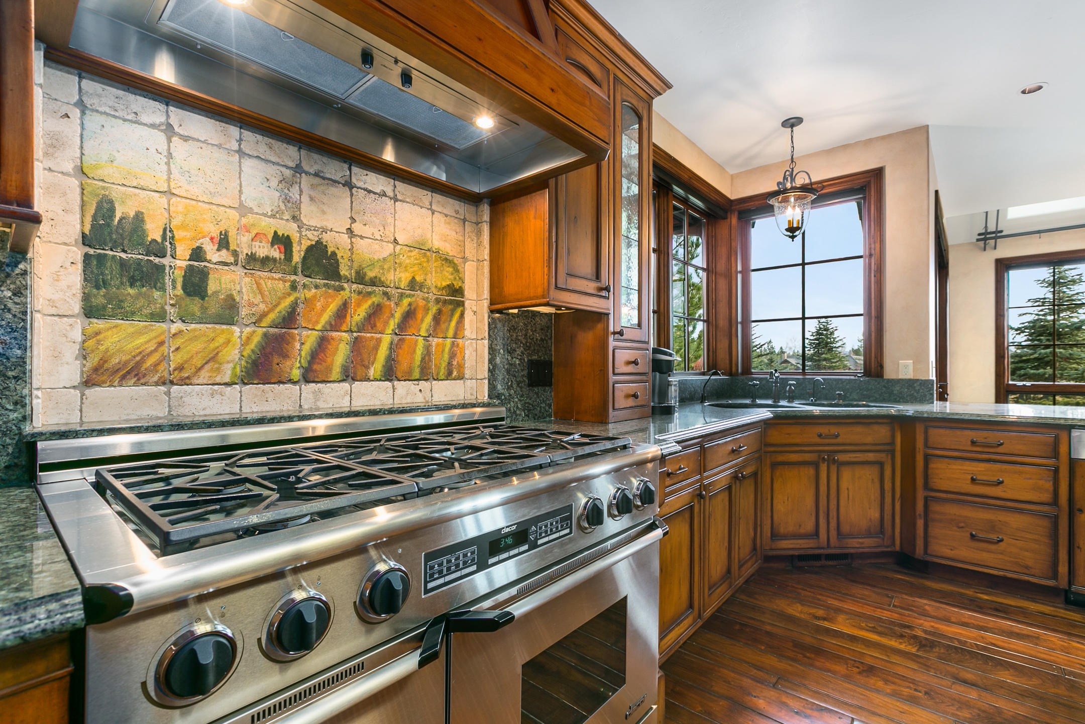 Broken Top - Residential