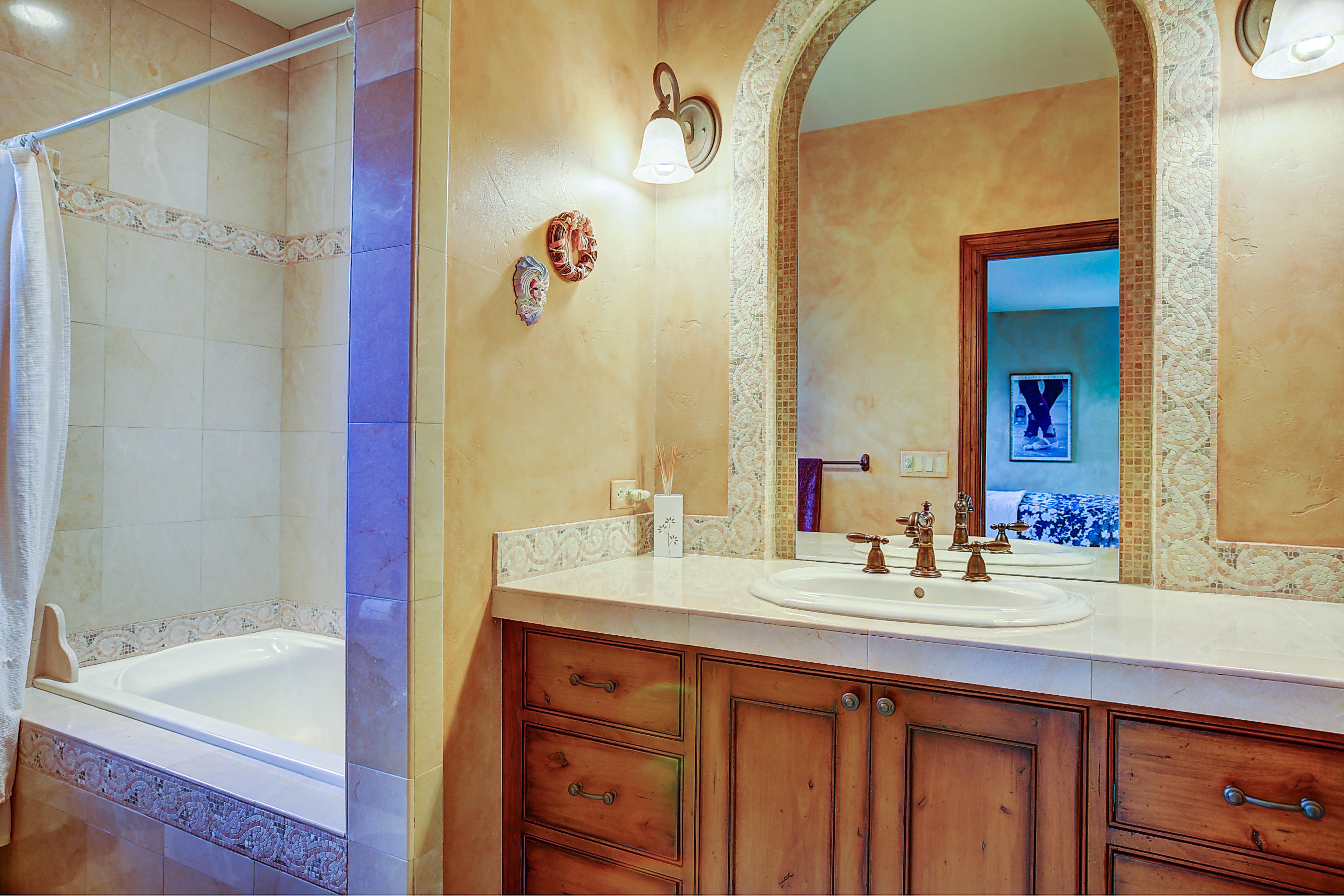 Broken Top - Residential