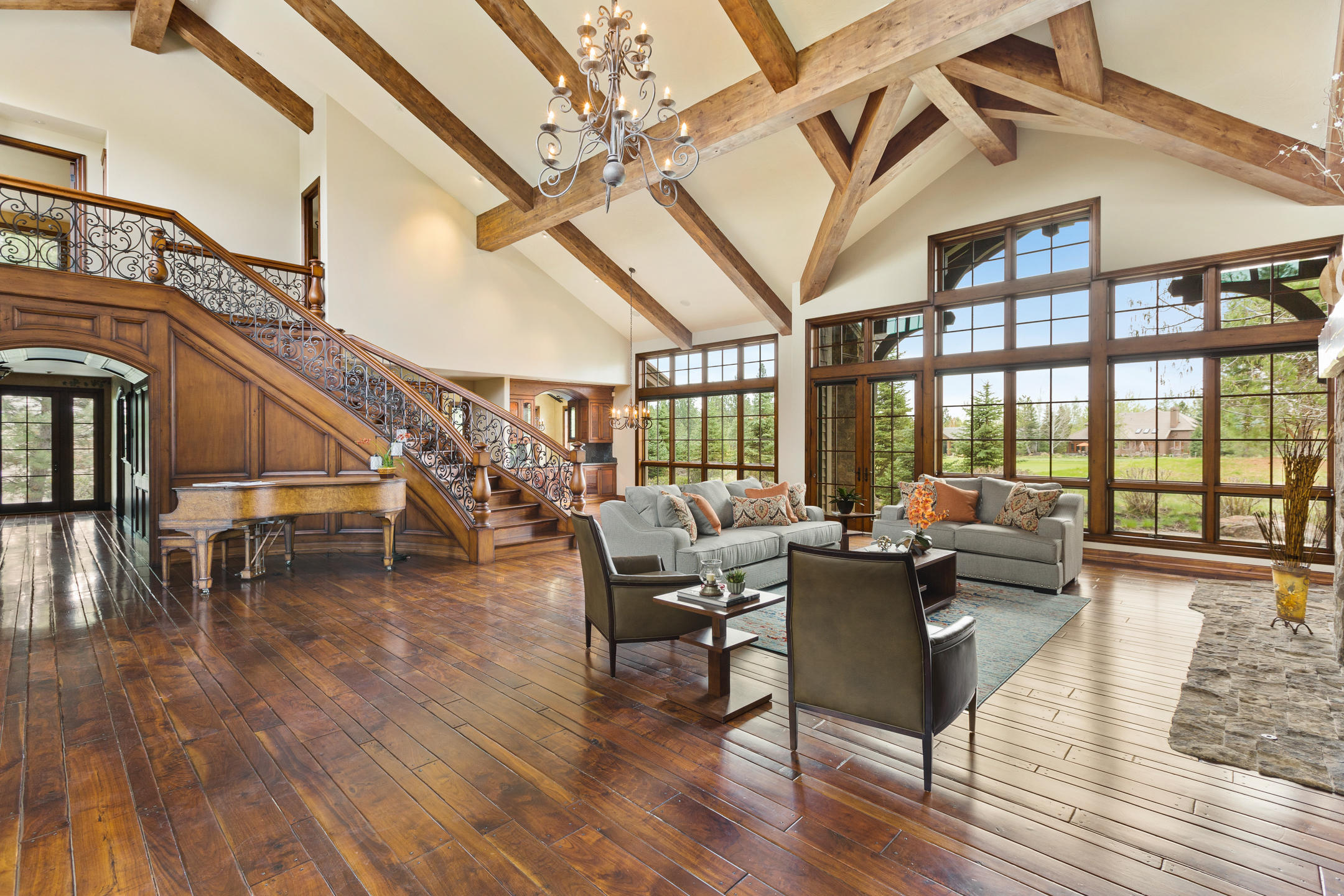 Broken Top - Residential