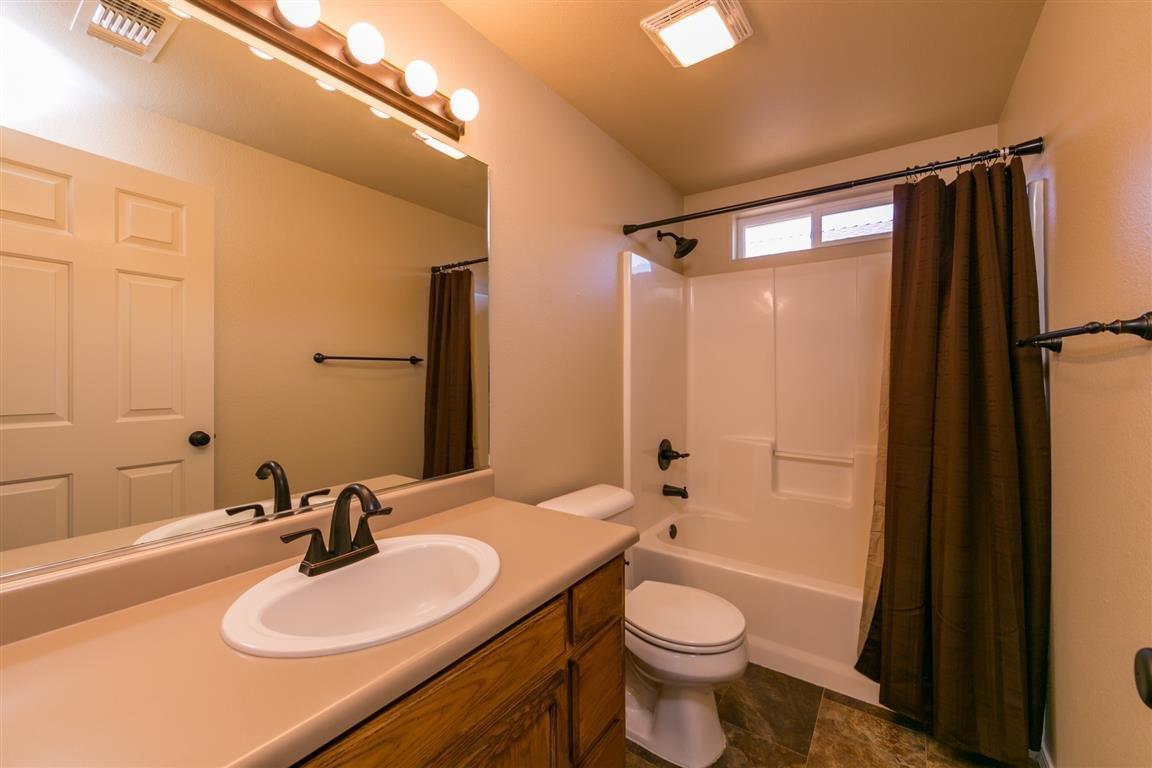 Little Butte Meadows - Residential