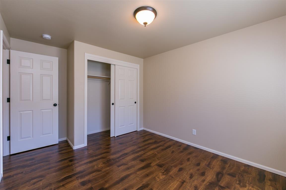 Little Butte Meadows - Residential