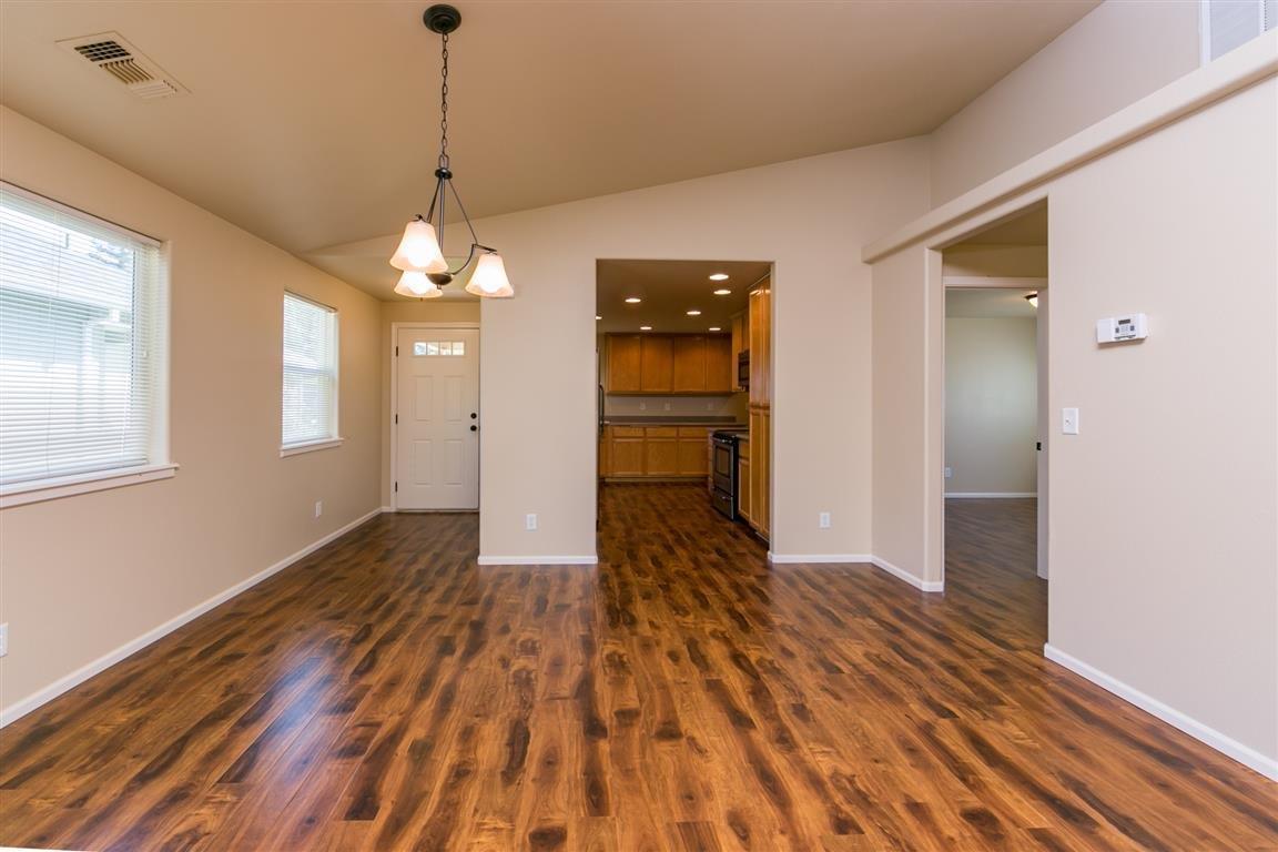 Little Butte Meadows - Residential