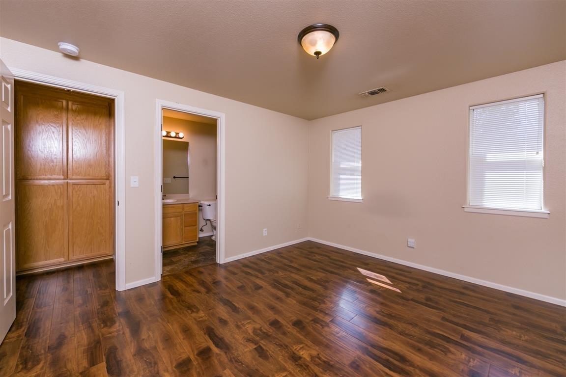 Little Butte Meadows - Residential