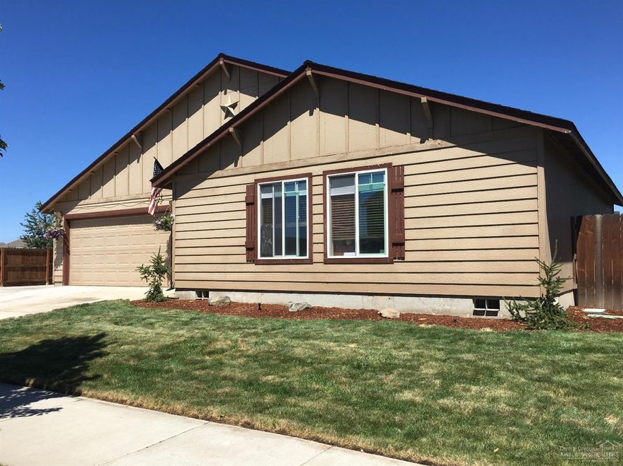 Great family home on large lot in a good neighborhood. RV parking, raised garden bed, large patio suitable for entertaining, large side yard great for outdoor play and games. Totally fenced safe yard for toddlers and pets. Quiet dishwasher, under-cabinet lighting. Finished and fully insulated garage.