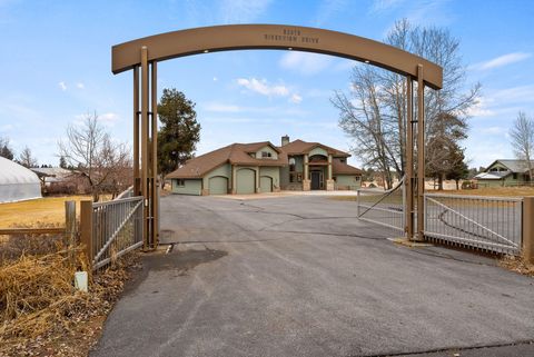 Tiny photo for 52975 Riverview Drive, La Pine, OR 97739 (MLS # 220215301)