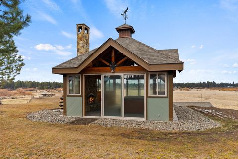 Tiny photo for 52975 Riverview Drive, La Pine, OR 97739 (MLS # 220215301)
