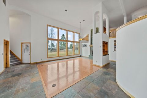 Tiny photo for 52975 Riverview Drive, La Pine, OR 97739 (MLS # 220215301)