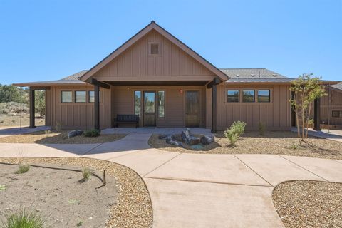 Photo of 16636 SW Brasada Ranch Road #Cabin 107, Powell Butte, OR 97753 (MLS # 220220527)
