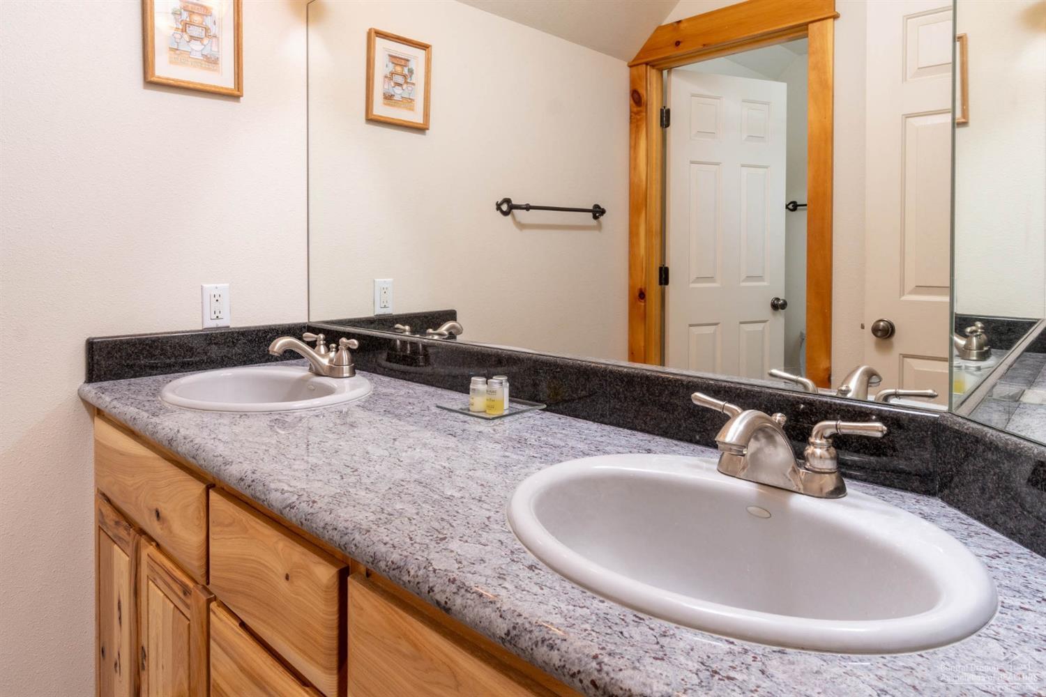 Fairway Crest Village - Residential