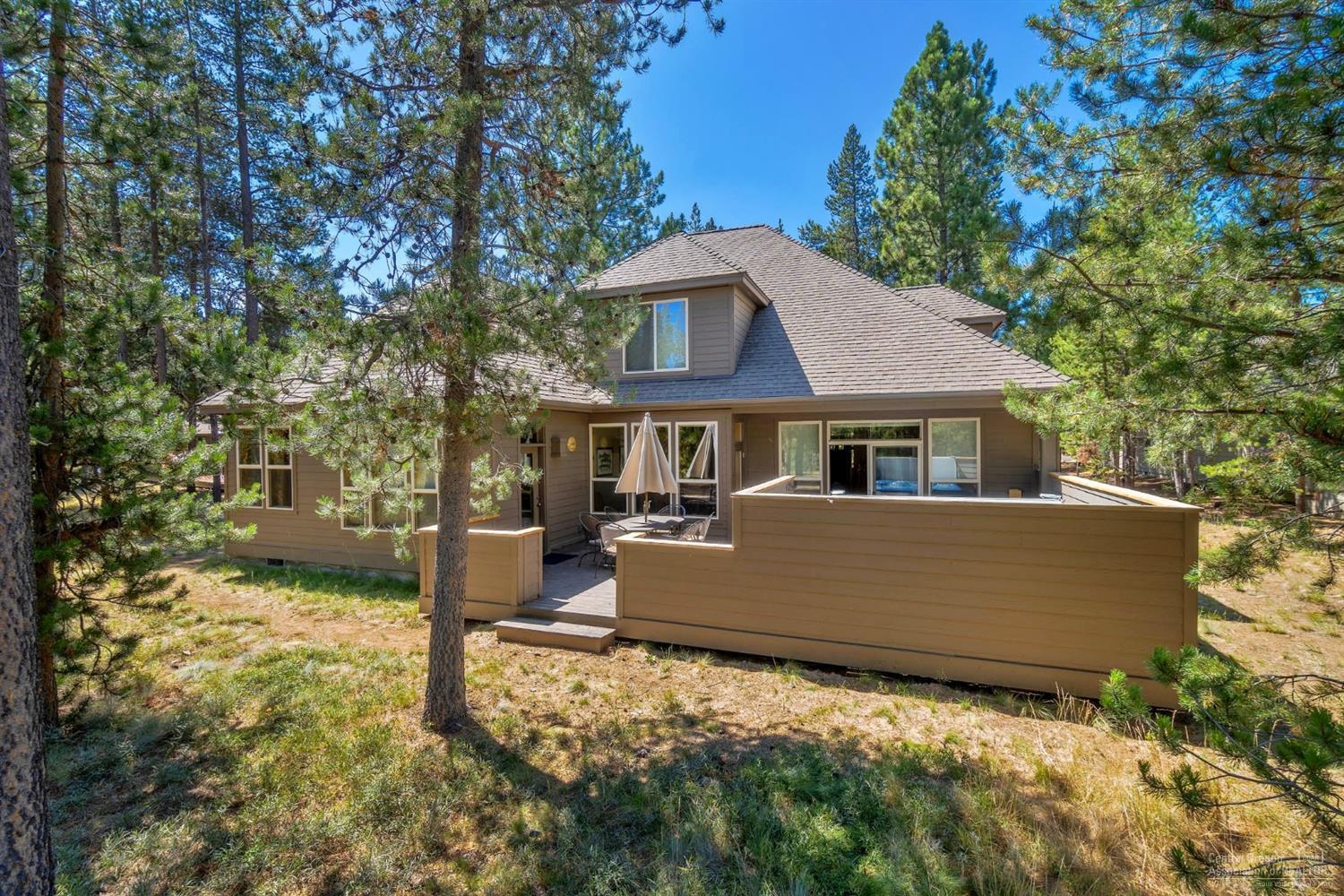 Fairway Crest Village - Residential