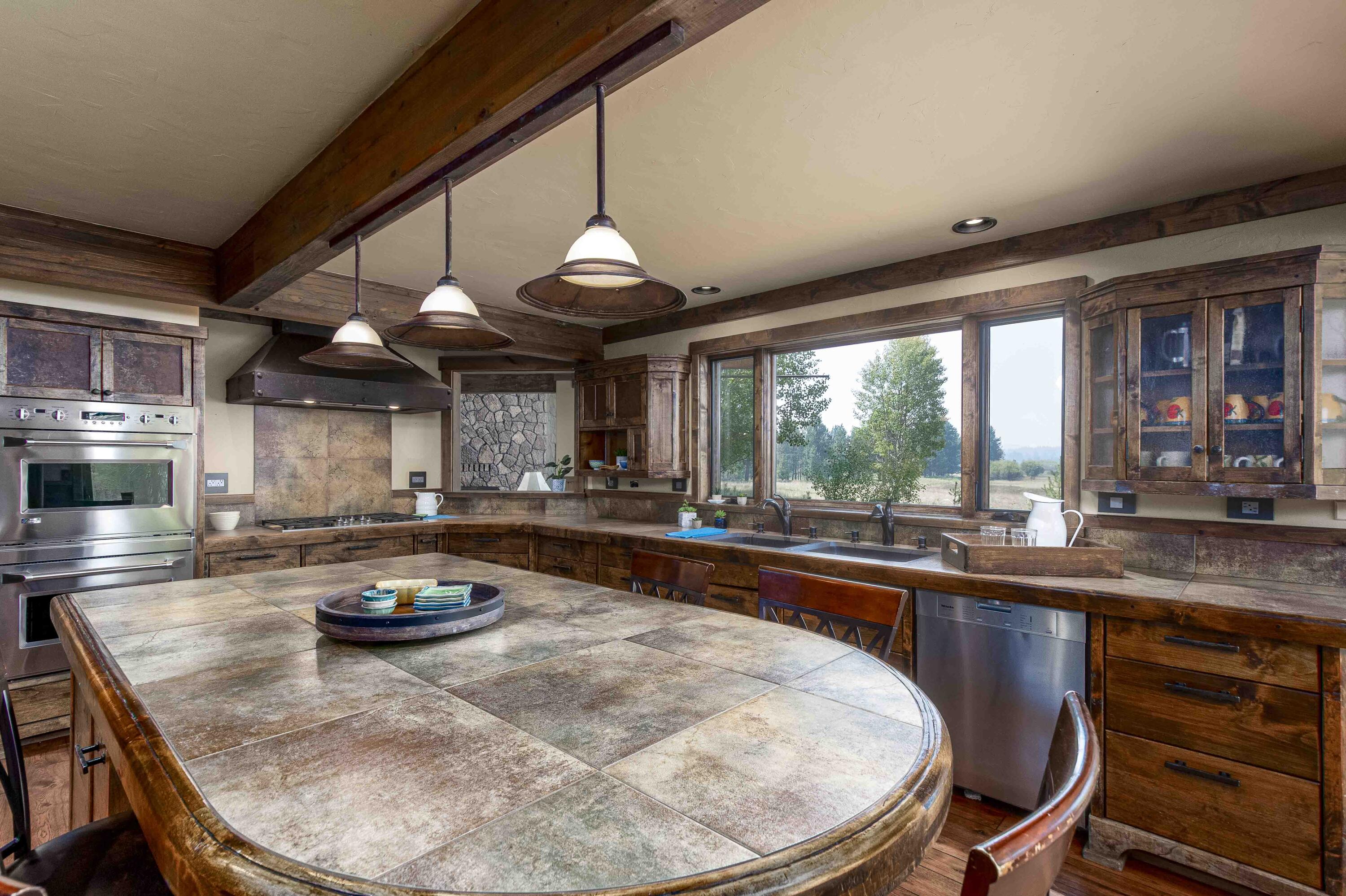 Mtn Village West - Residential