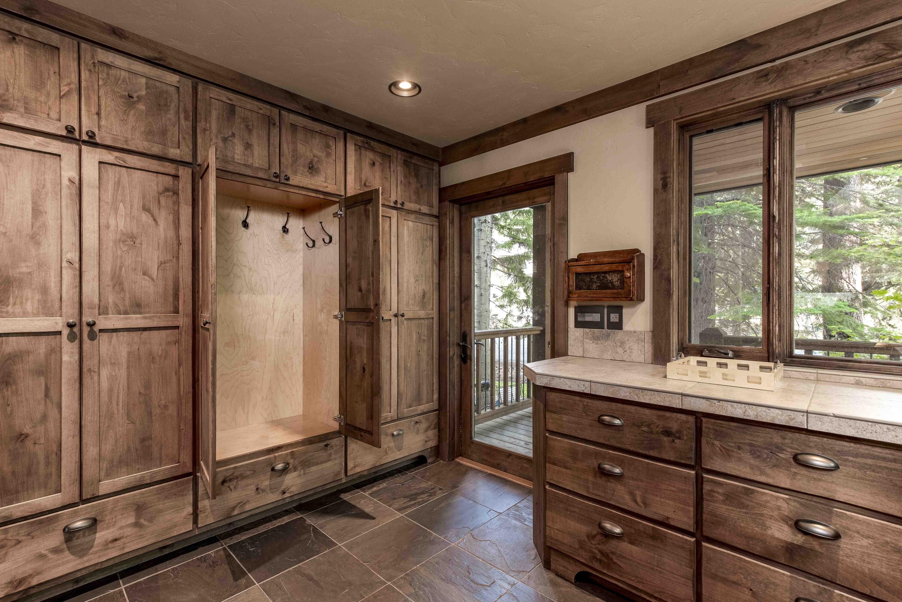 Mtn Village West - Residential