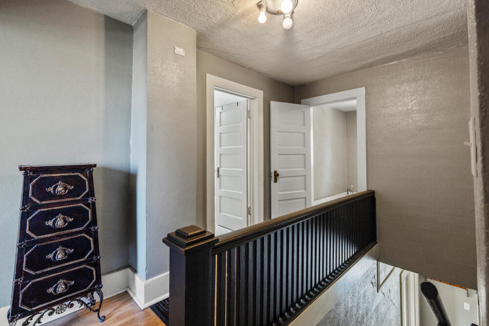 Klamath Falls -First Addition - Residential