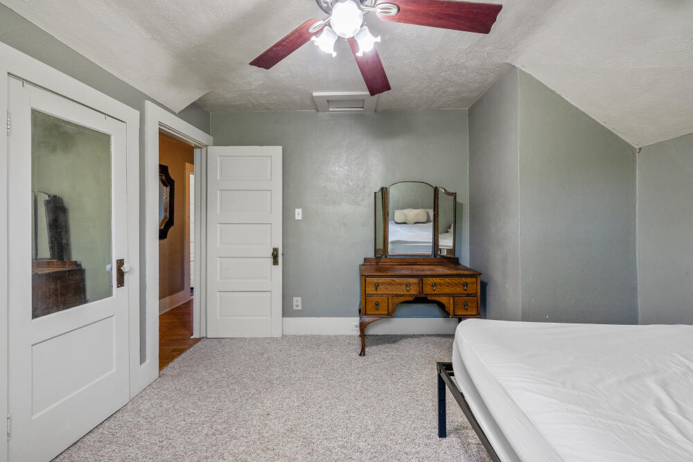 Klamath Falls -First Addition - Residential