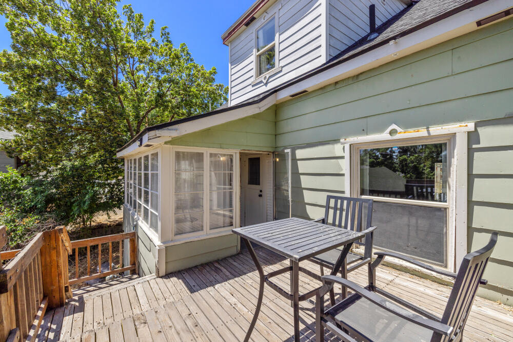 Klamath Falls -First Addition - Residential