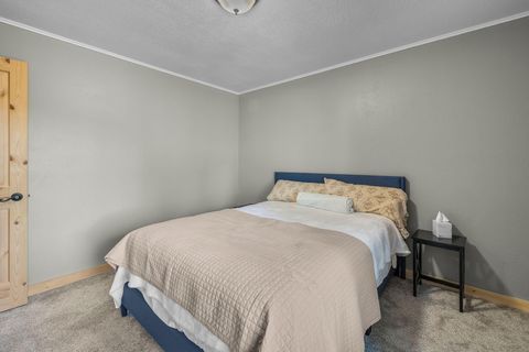 Tiny photo for 26508 Rainbow Road, Canyon City, OR 97820 (MLS # 220213248)
