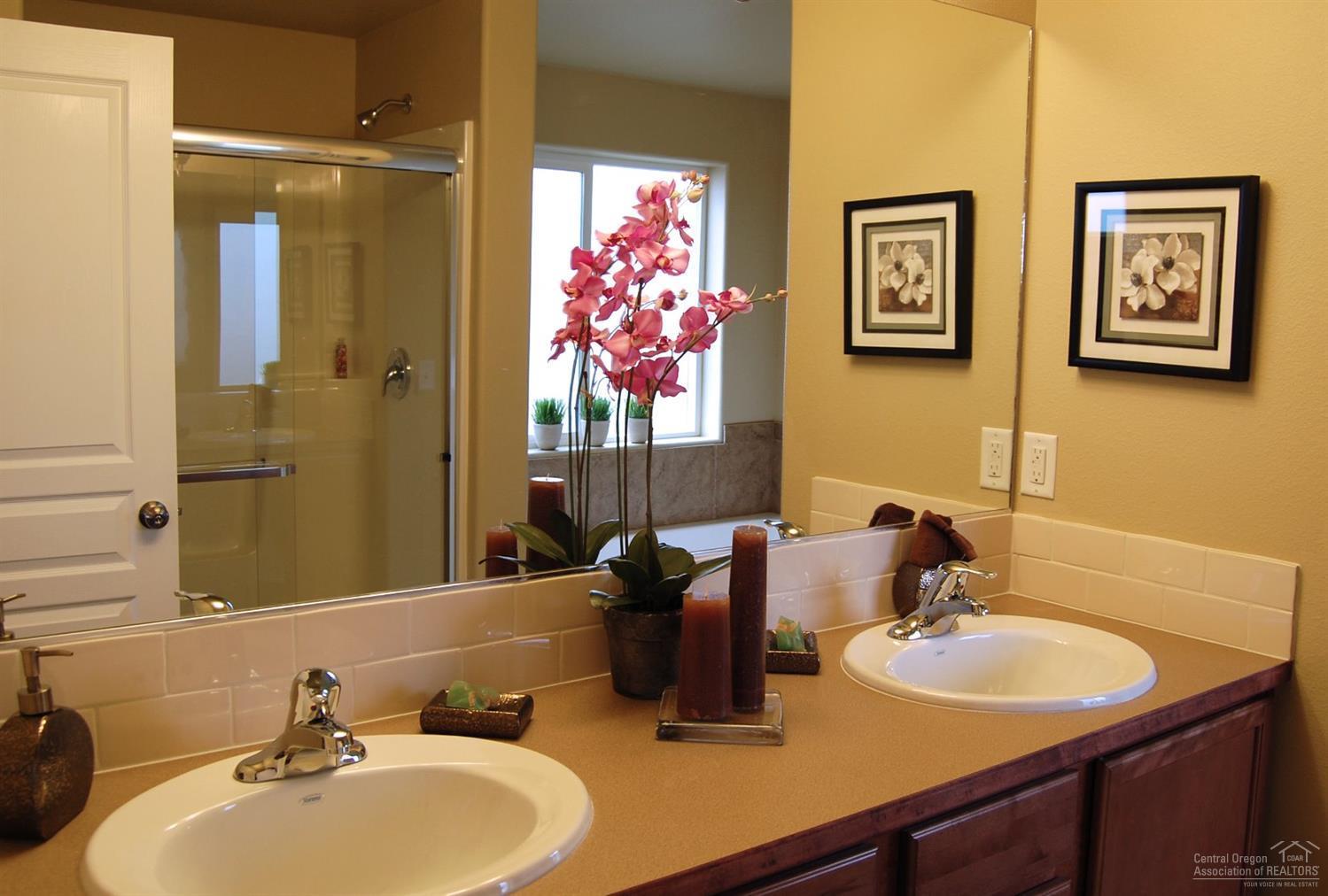 Monticello Estates - Residential