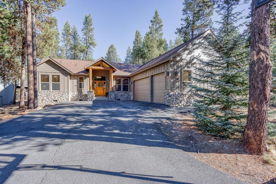 Immaculate hard to find single level in beautiful Sunriver.  This wonderful lodge style home has a great floor plan that includes 4 bedrooms, 2 master suites and 2 en suites with Jack/Jill bathroom to connect.  Open plan with separation of sleeping areas and hard wood floors throughout. Perfect great room with rock accented gas fireplace and kitchen island for entertaining. Bonus den that can be used as sleeping area or office.  Triple car garage and recently stained deck. This home has never been rented and is ready for your Sunriver lifestyle. So many great amenities in this community.