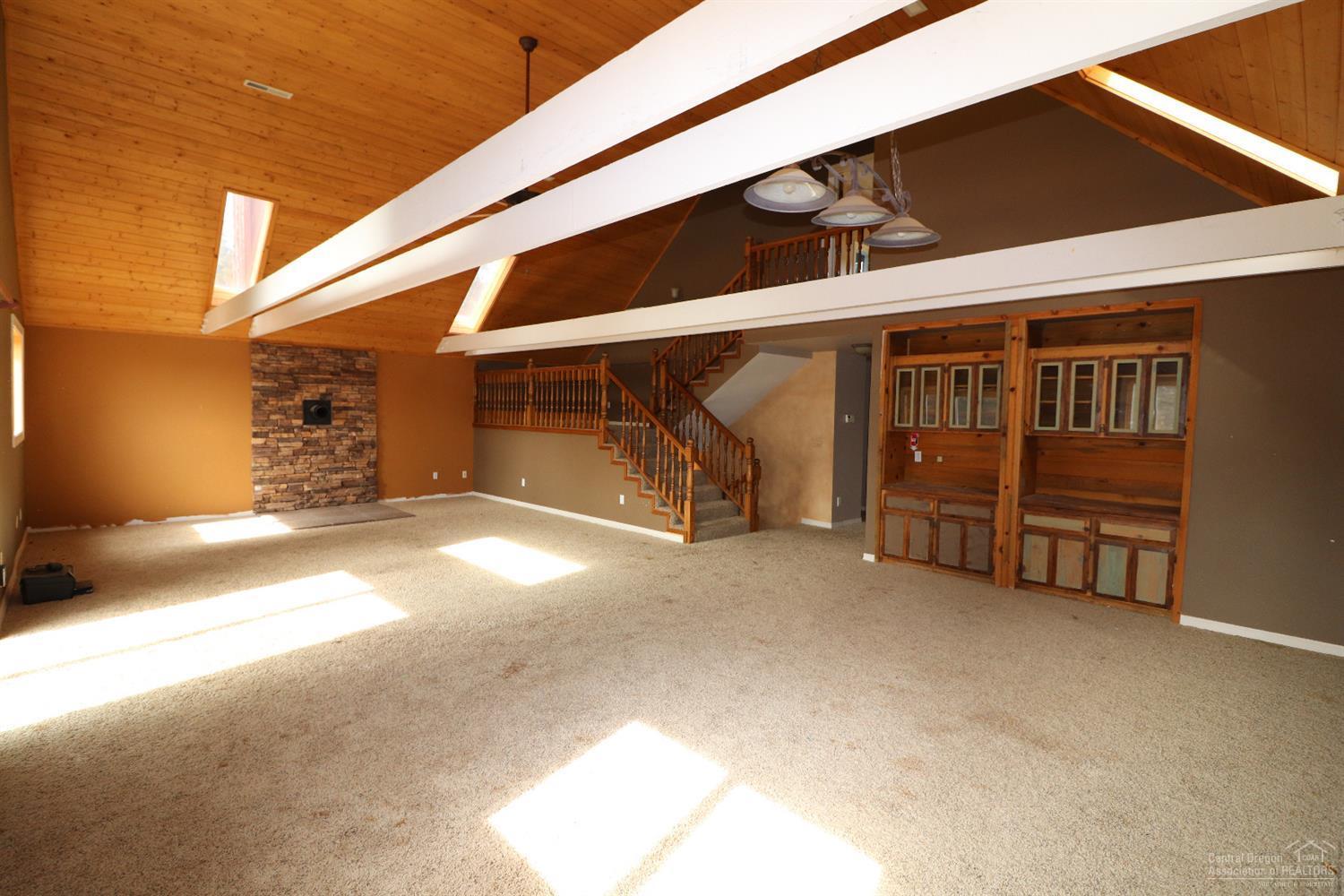 Panoramic View Est - Residential