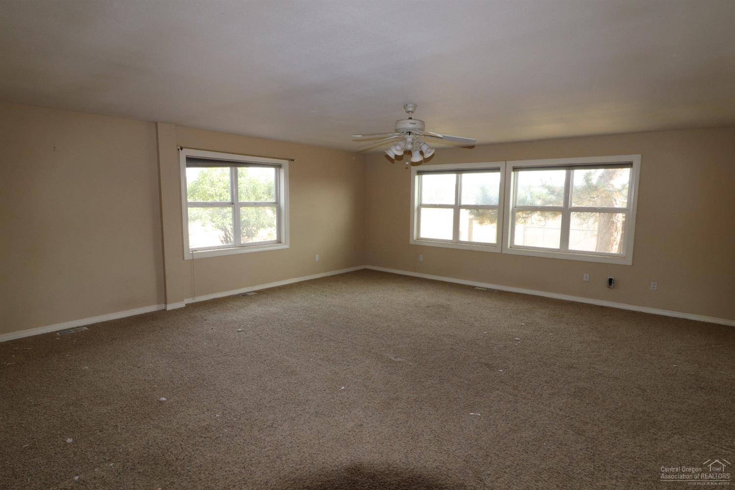 Panoramic View Est - Residential