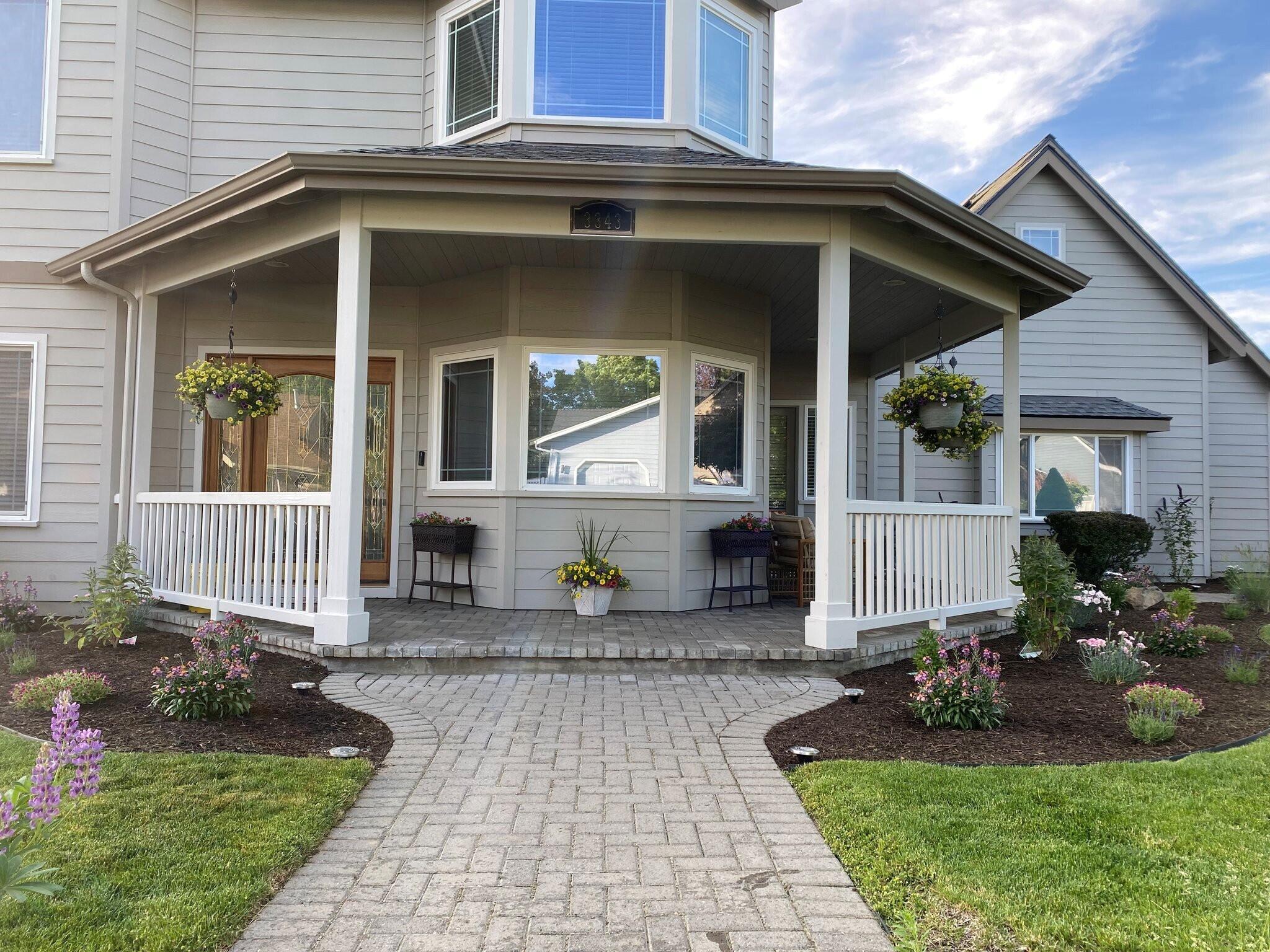 3343 NE Stonebrook Loop