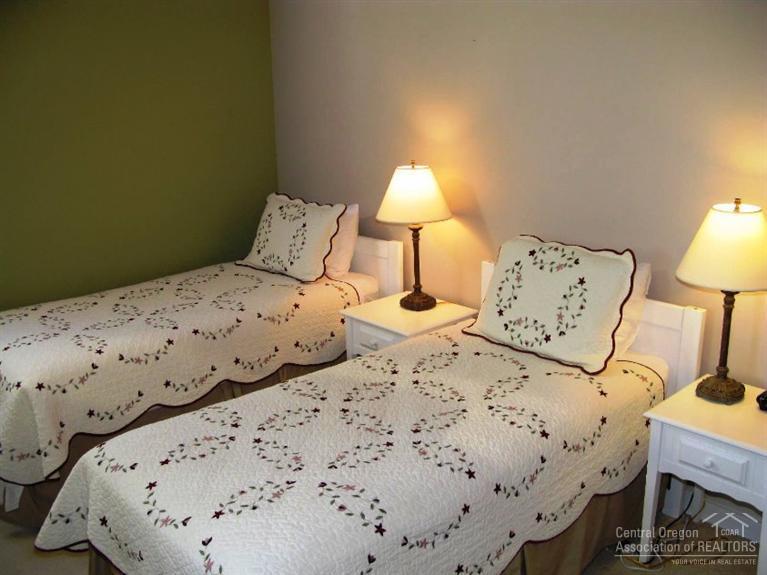Mtn View Lodge - Residential